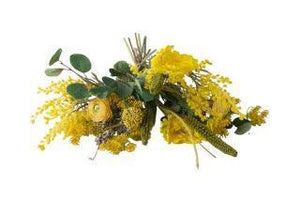 Veldboeket Kunstbloemen in de kleur Geel van voren gefotografeerd