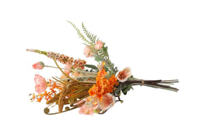 liggend Veldboeket kunstbloemen bloemen in de kleurcombinatie Zalm en Oranje