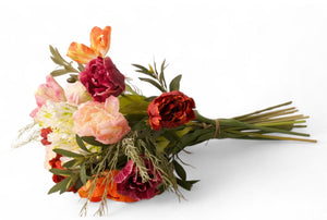 Diverse soorten tulpen in multicolor  met diverse groen gebonden liggend gefotografeerd-WinQ
