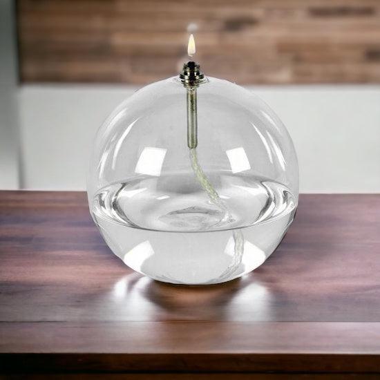 De Betoverende Schijn van de Glazen Olielamp () De Betoverende Schijn van de Glazen Olielamp