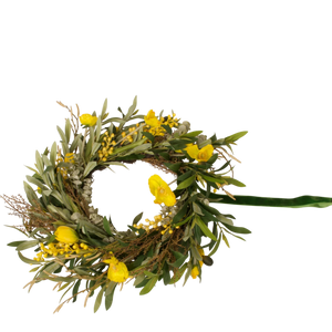 gele kunstkrans van eucalyptus en gele bloemen en mimosa hangend aan koord - WinQ