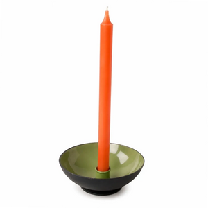 Metalen kandelaar in schaalmodel in lindegroen geschikt voor dinerkaarsen 13 x 13 cm -WInQ