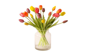 kunsttulpen in 5 verschillende kleuren en totaal 20 stuks in geel,mauve, oranje, fuchsia op een bijpassende helder glasvaas - WinQ