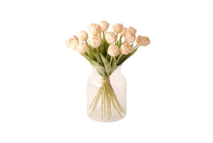 productfoto van Witte kunsttulpen op een glasvaas - WinQ