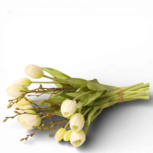 Gebonden_boeket_kunsttulpen_wit-WinQ-BZ0181