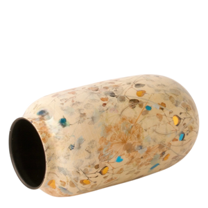 vaas met basis beige en een print van bloemen met gouden en blauwe accenten - WinQ