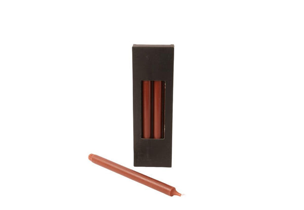 dinerkaarsen 2,1x2,8cm in een doosje met 4 stuks in de kleur terra