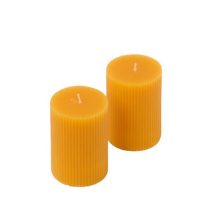 2 x kaars 7x10cm ribbel in de kleur oker