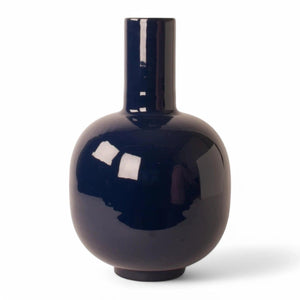 Grote vaas in een glanzende donker blauwe kleur maat 26x40cm - WinQ