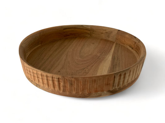 schaal acaciahout diameter 35cm met een brede opstaande rand van 6cm in naturel hout kleur