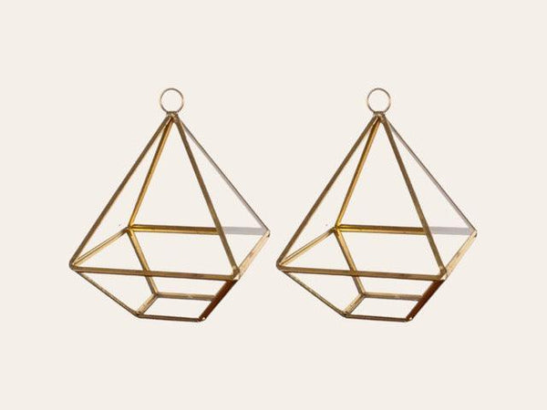 glazen piramide terrarium met goudkleurig metalen frame 10x10x14cm 2 stuks