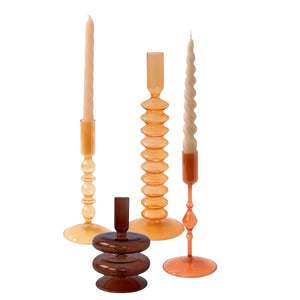 set van 4 verschillende modellen glaskandelaren in diverse oranje roze tinten-WinQ
