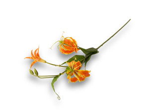 Losse tak van een oranje kunstbloem gloriosa - WinQ