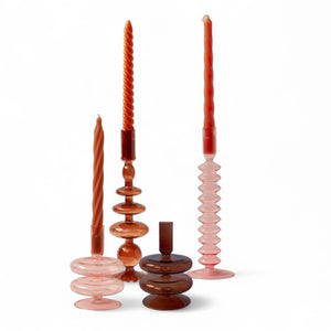 Set van 4 maten glaskandelaren in roze terra en maroon in diverse hoogtes - WinQ