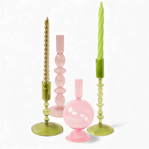 Complete set van glaskandelaren in roze en groen - WinQ