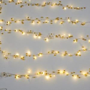 oerverlichting guirlande goud met belletjes en 90 led-lampjes brandend