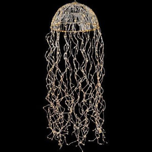 kroonluchter of kwallamp hangend met 720 ledlampjes aan metaaldraadjes  en een lengte van 160cm en diameter van 45cm 