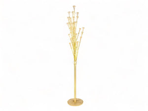 Kerstboom in goud kleur met 896 led-lampjes in warm wit  en op een voet